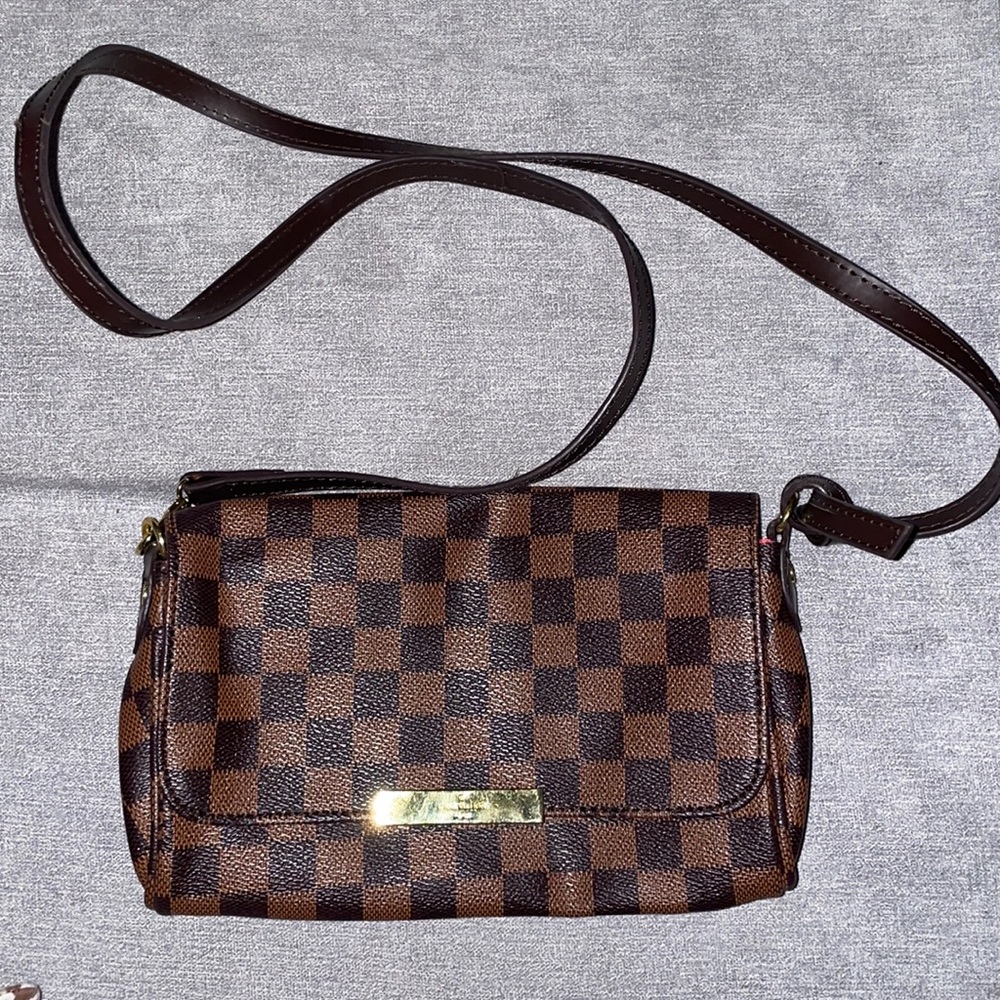 Louis Vuitton Crossbody